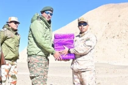 Indian and Chinese troops exchanging sweets on Diwali at the Line of Actual Control (LAC).